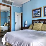 호텔 La Colina 4*